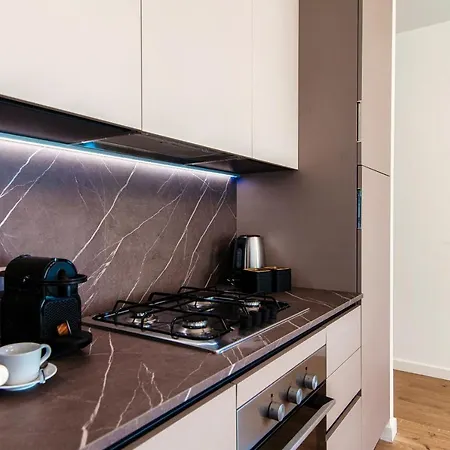 Agastache & Salvia - By Myhomeincomo アパート *